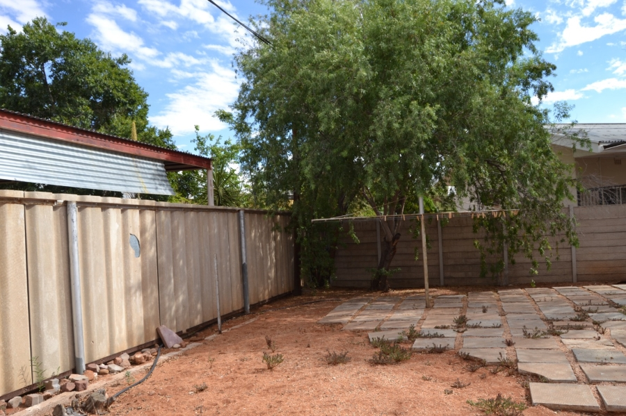 8 Bedroom Property for Sale in Die Rand Northern Cape